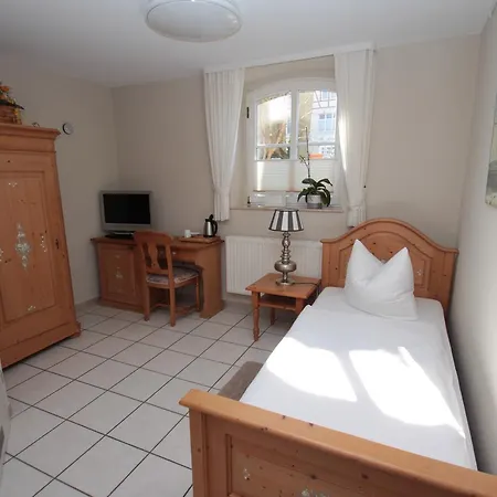 Auf Der Duene ゲストハウス 3*