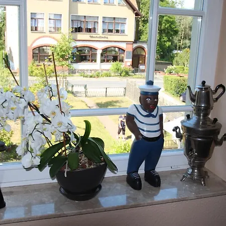 Auf Der Duene ゲストハウス 3*